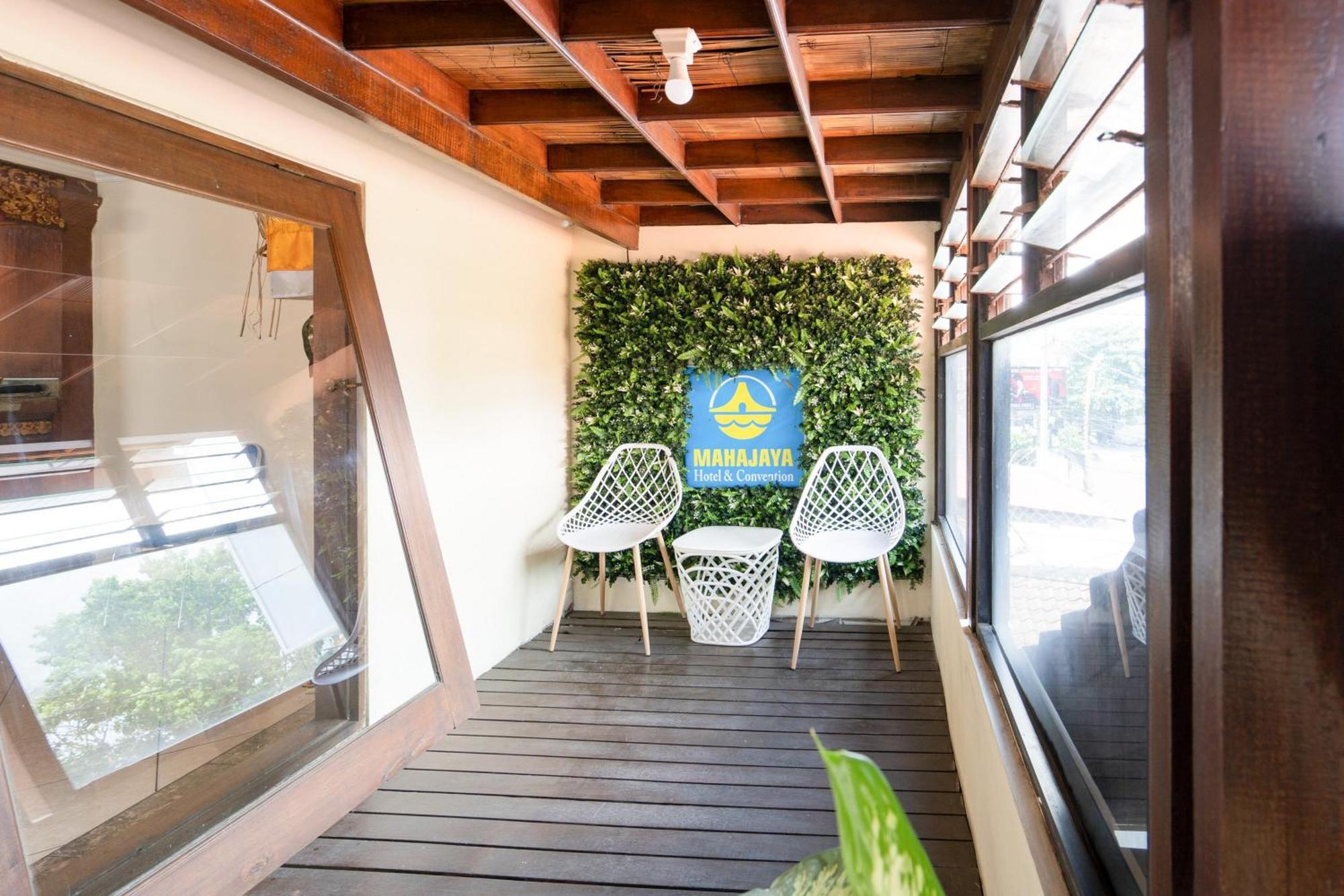 Reddoorz Plus At Mahajaya Hotel Denpasar Ngoại thất bức ảnh